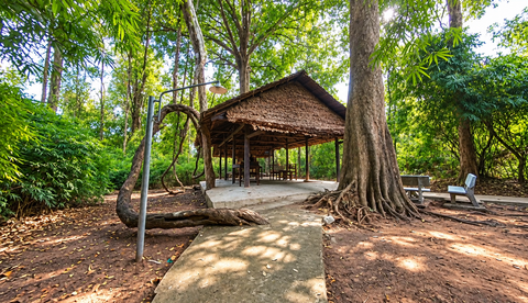 Nhà Đồng chí Phạm Hùng